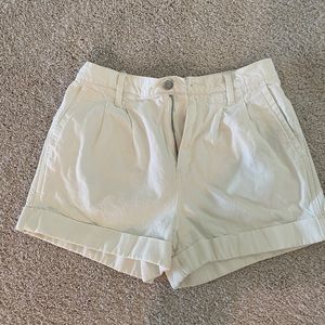 Gap | White Denim High Rise Shorts | Size 28